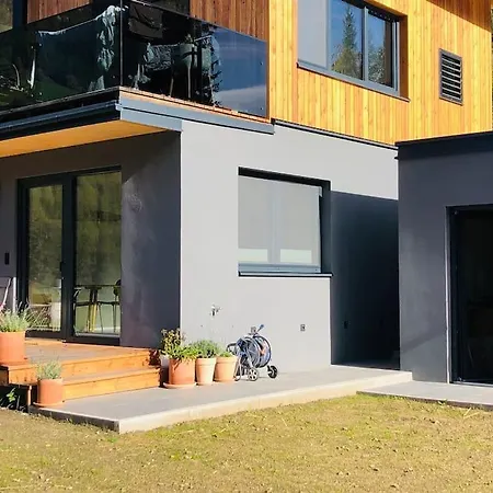 New Relaxing Mountain Getaway. * Dollach