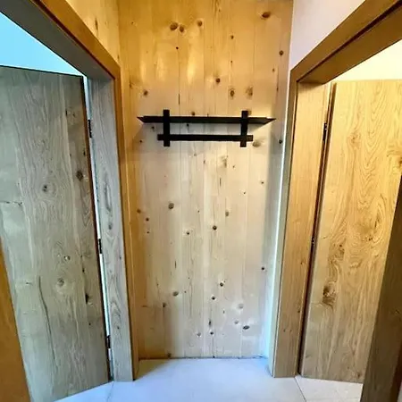 New Relaxing Mountain Getaway. *