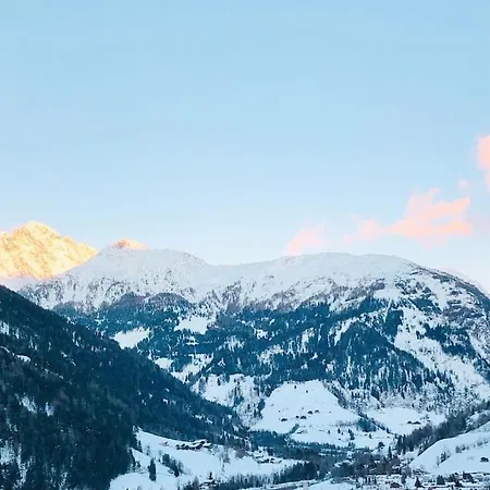 New Relaxing Mountain Getaway. Dollach