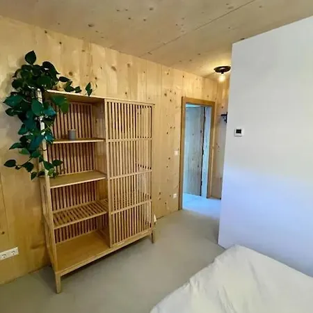 New Relaxing Mountain Getaway. Apartament Dollach