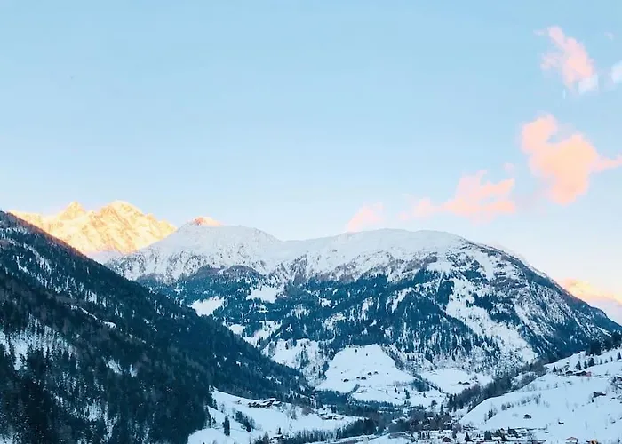 New Relaxing Mountain Getaway. Dollach